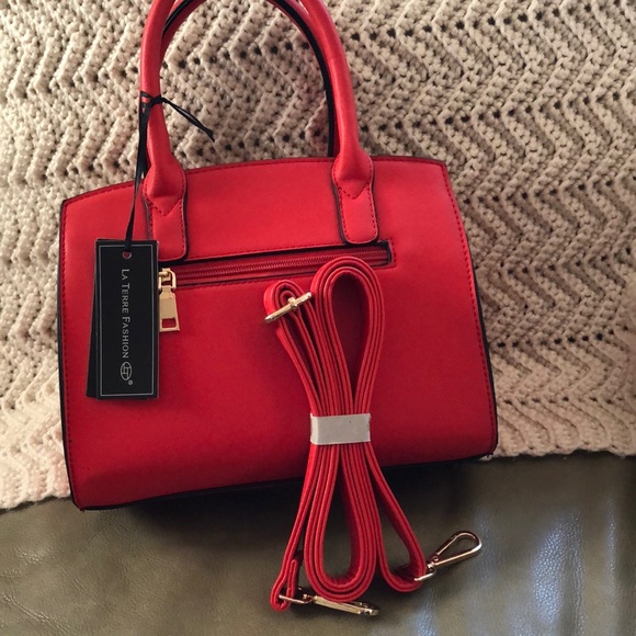 La Terre Fashion Red Satchel Vegan Leather/New - Picture 4 of 5